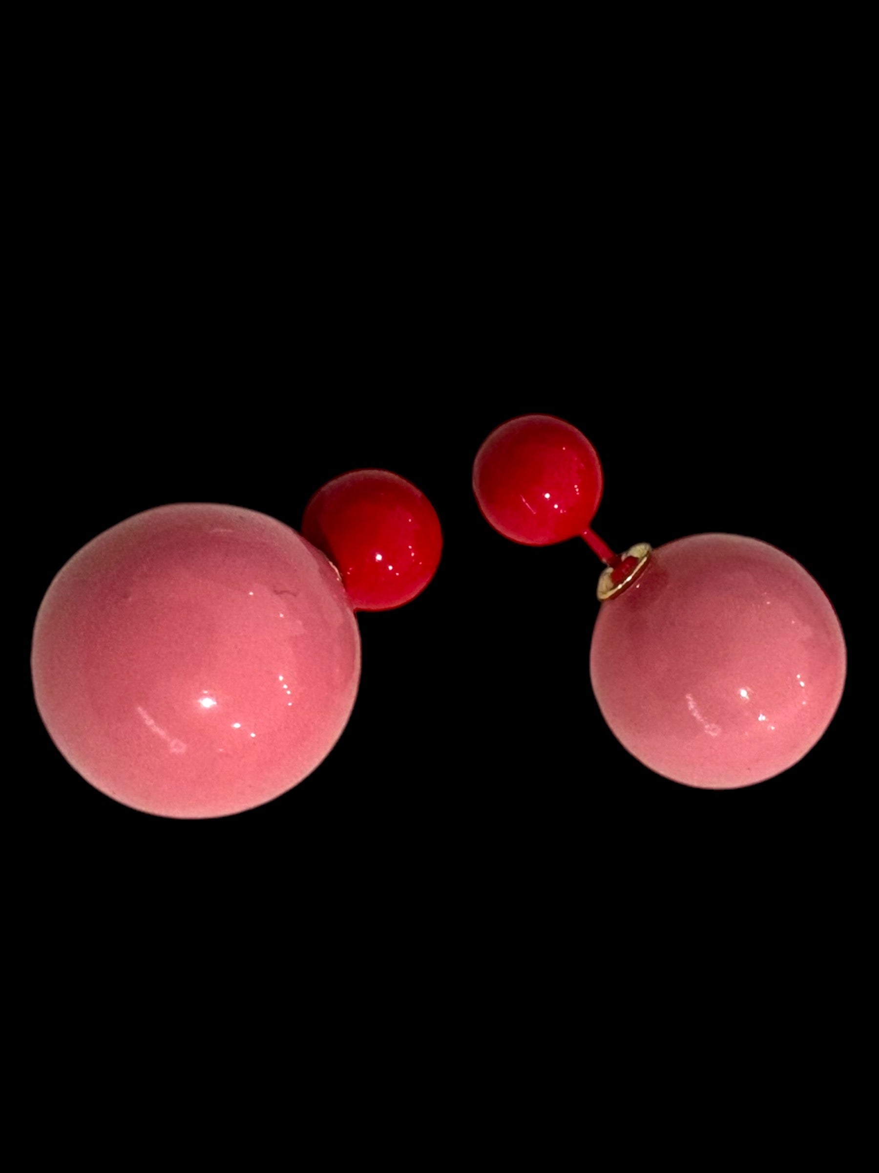 lili pink studs